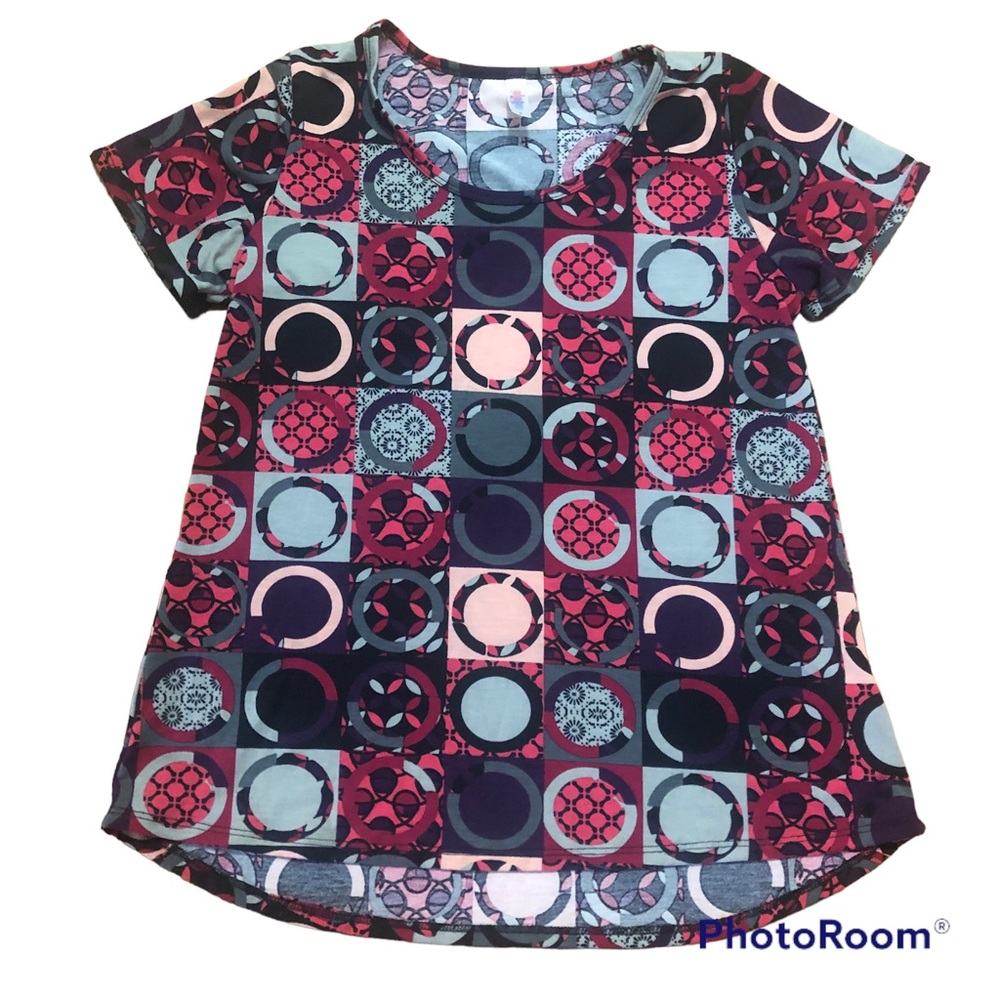 LuLaRoe Classic Tee Size Small